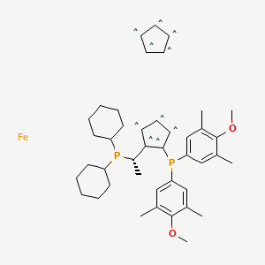 (R)-1-{(SP)-2-[Bis(4-methoxy-3,5-dimethylphenyl)phosphino]ferrocenyl}ethyldicyclohexylphosphine - (360048-63-1)